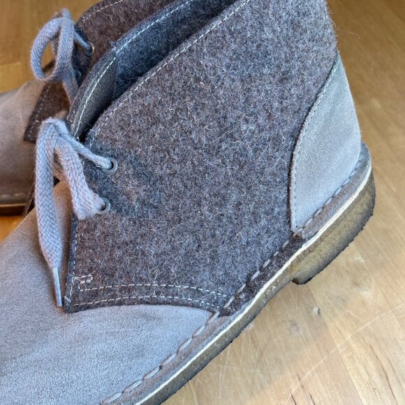 SIZE 10 Clarks Original Womens Gray Wool Felt Leather Desert Boots Crepe Soles - Picture 7 of 11